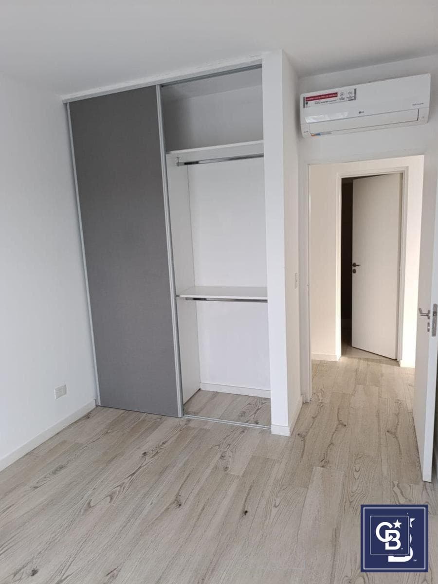 4-room apartment for rent with a balcony and barbecue in the Zug Caamaño Complex, Pilar