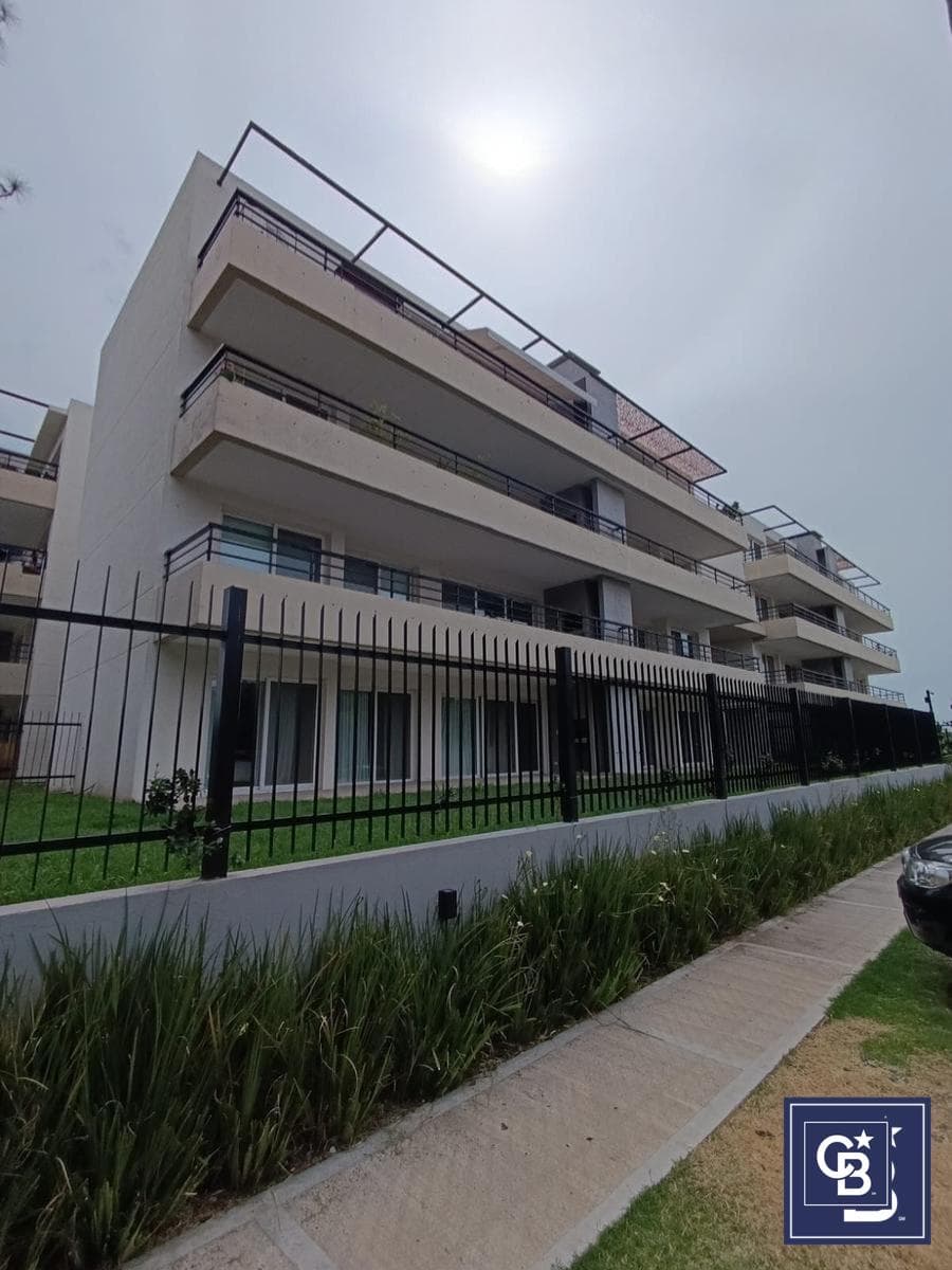 4-room apartment for rent with a balcony and barbecue in the Zug Caamaño Complex, Pilar