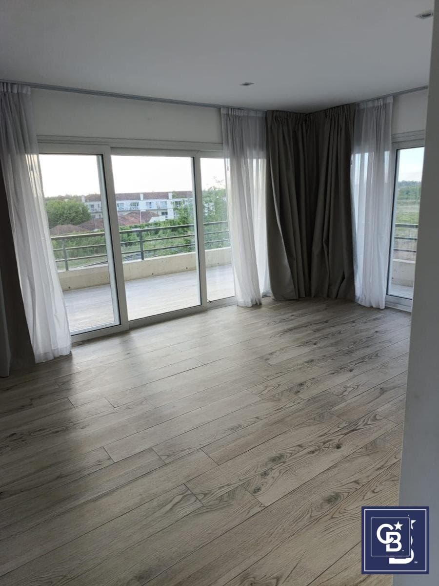 4-room apartment for rent with a balcony and barbecue in the Zug Caamaño Complex, Pilar