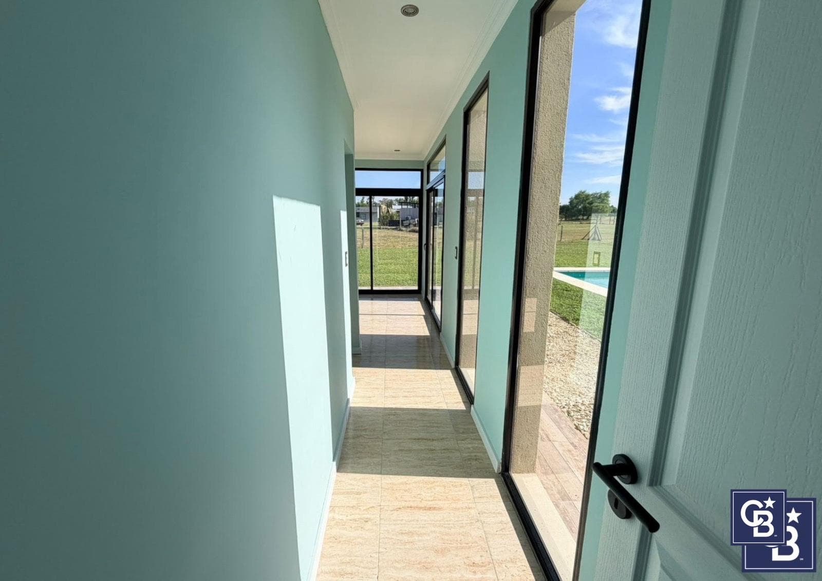 4-Bedroom House for Sale with Pool at Medal Country Club, Pilar