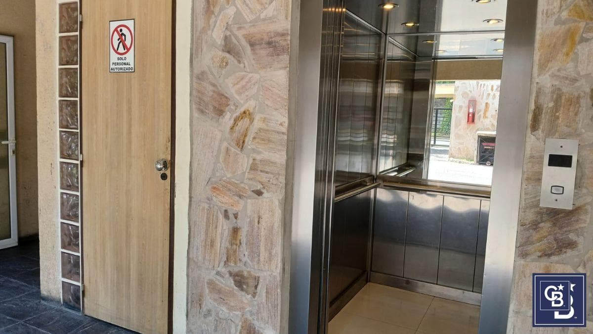 Studio Apartment for Sale in the Las Campanillas Complex, Pilar
