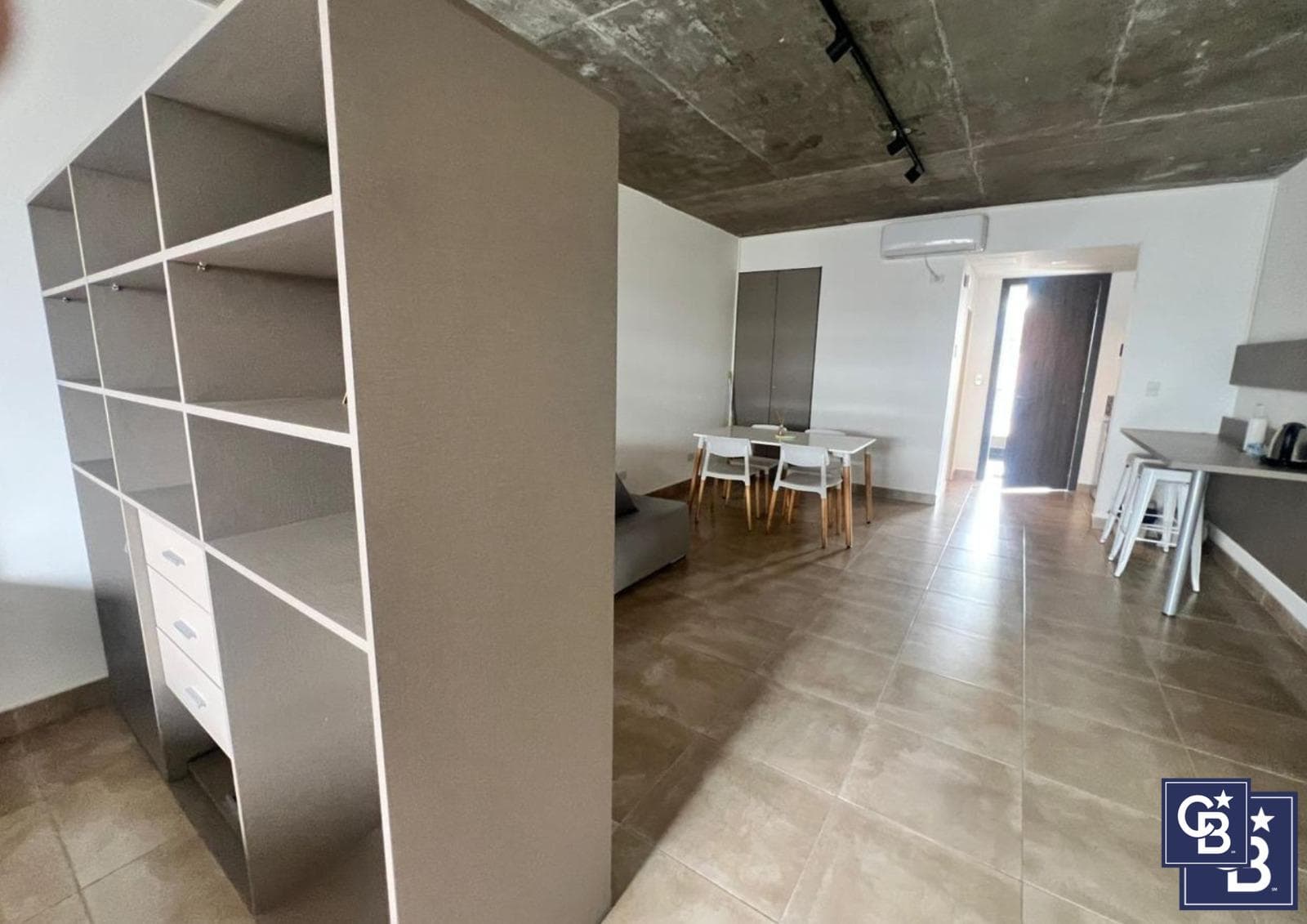 Furnished Studio Loft Apartment for Rent in Downtown Pilar