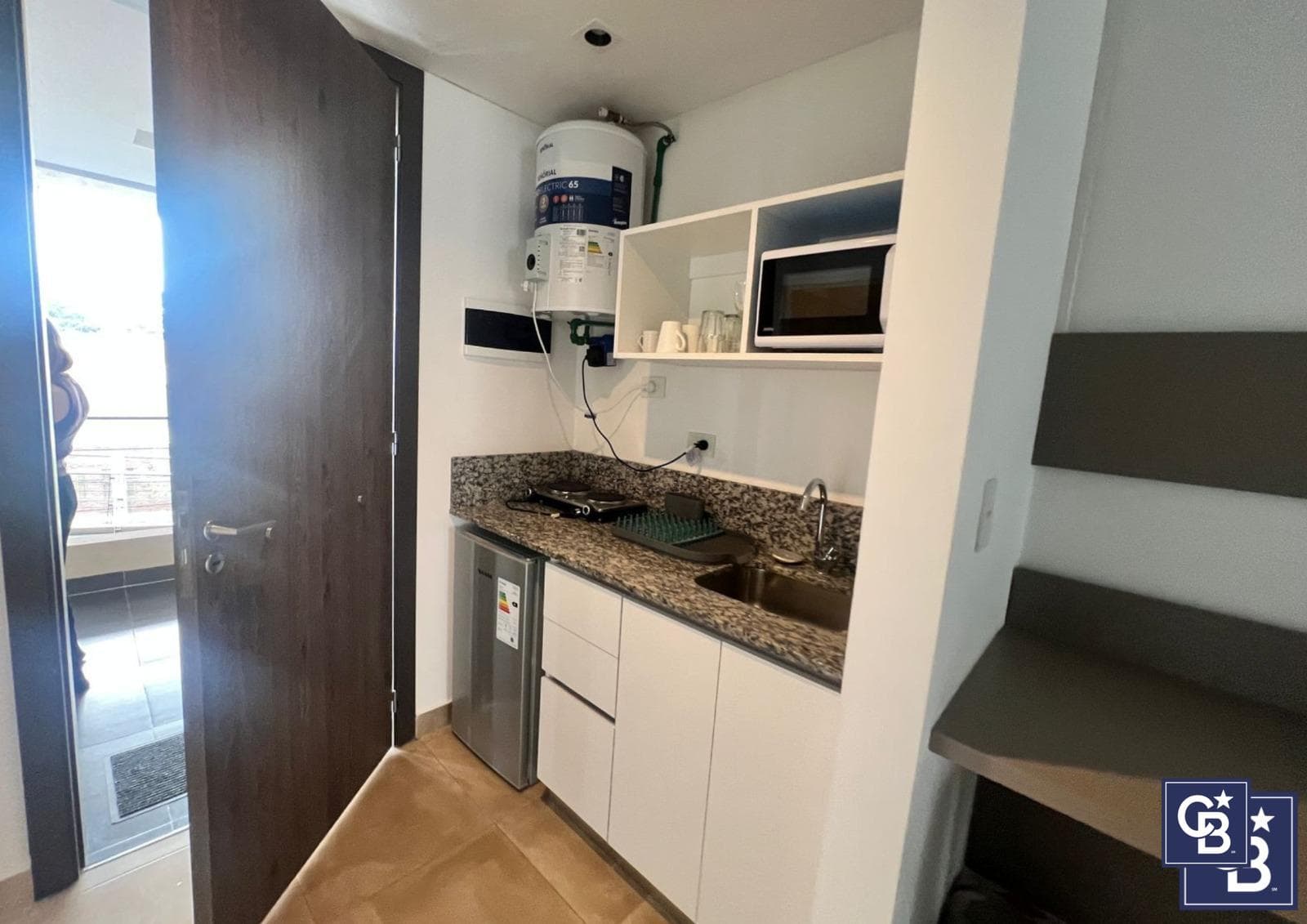 Furnished Studio Loft Apartment for Rent in Downtown Pilar