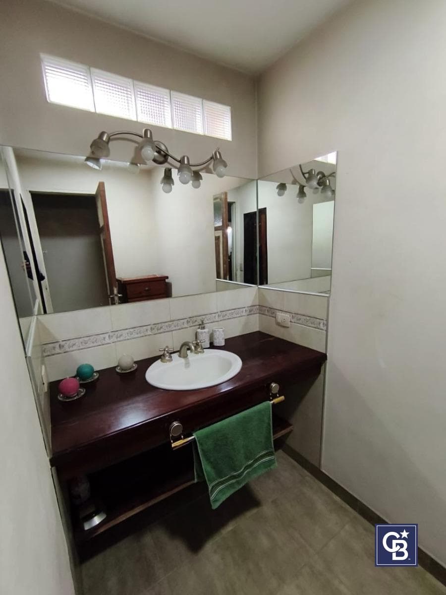 4-Room House for Sale, Eligible for Financing, in Pilar, Champagnat Area