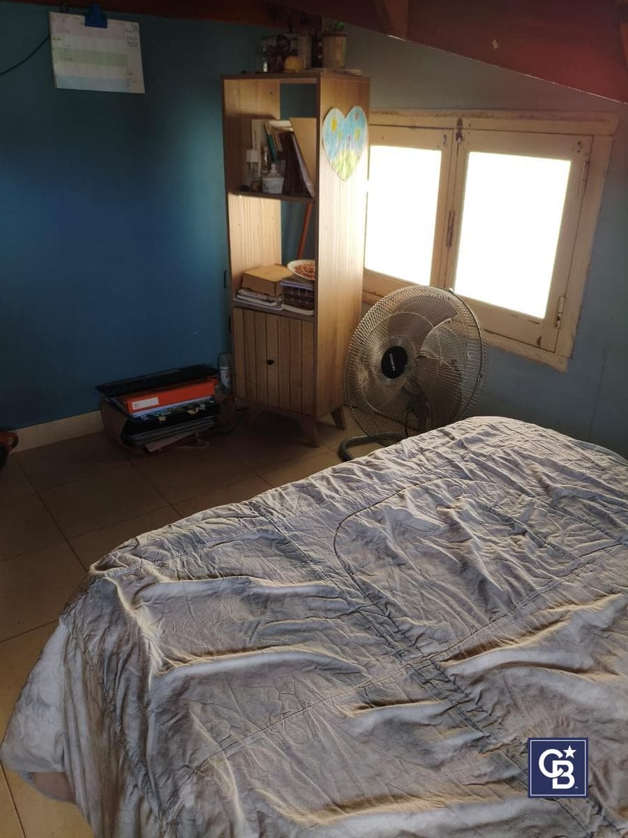 4-Room House for Sale, Eligible for Financing, in Pilar, Champagnat Area