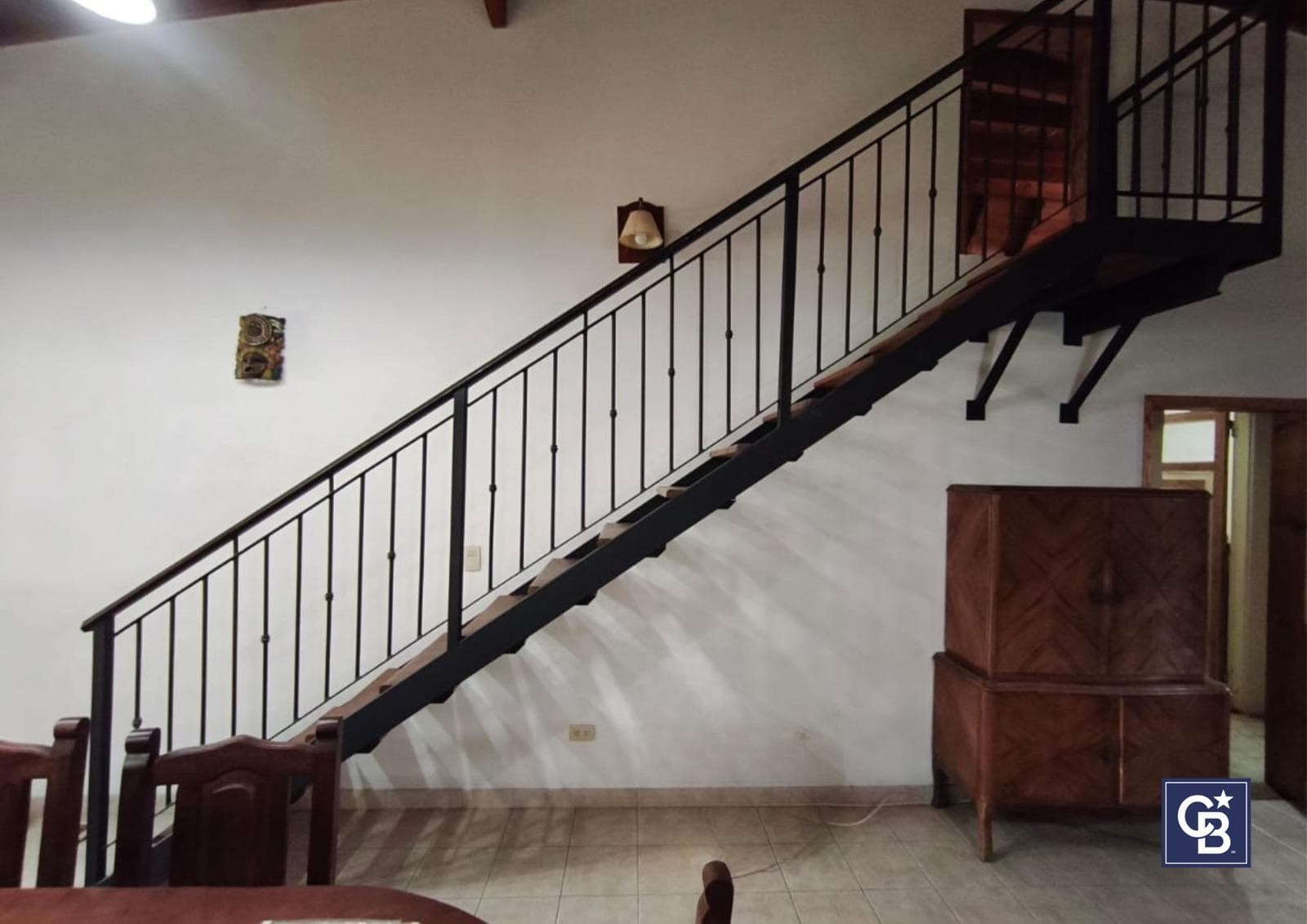 4-Room House for Sale, Eligible for Financing, in Pilar, Champagnat Area