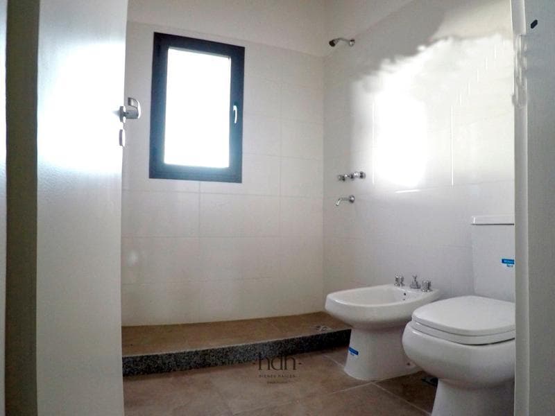 2-bedroom, 2-bathroom duplex for sale with a patio in the San Fernando neighborhood