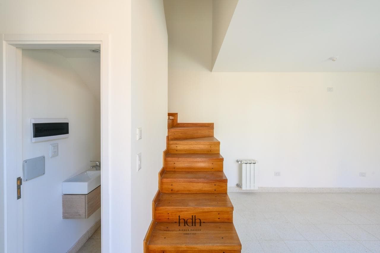 Duplex in Villa Allende: 2 bedrooms with a patio