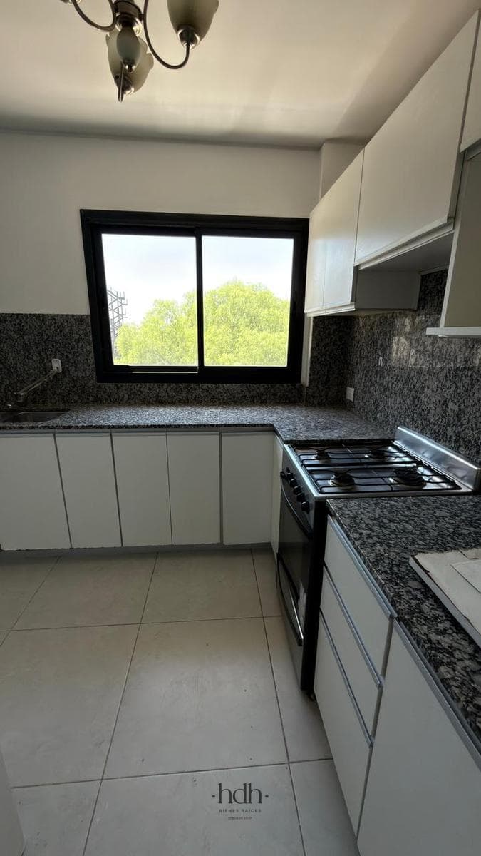 For Sale: Capri Jockey Club Complex—3 bedrooms, 3 bathrooms, semi-floor, pool, garage