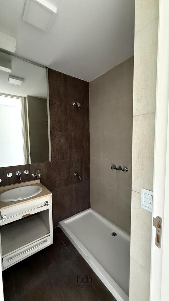 For Sale: Capri Jockey Club Complex—3 bedrooms, 3 bathrooms, semi-floor, pool, garage