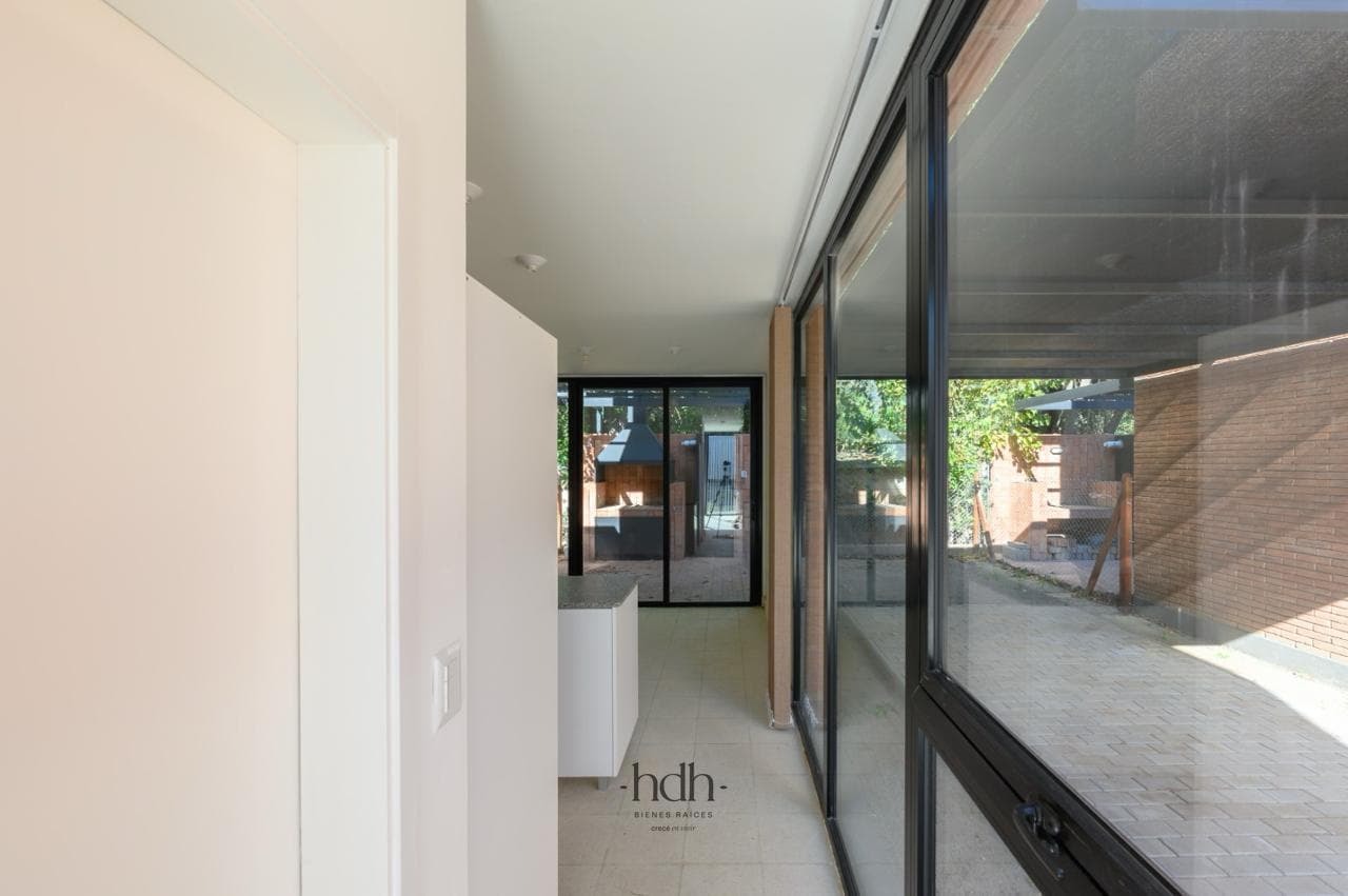 Duplex in Villa Allende: 2 bedrooms with a patio