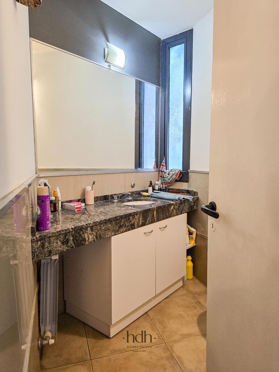 Tejas del Sur 2 House with 3 bedrooms, 3 bathrooms, and a pool; secure neighborhood