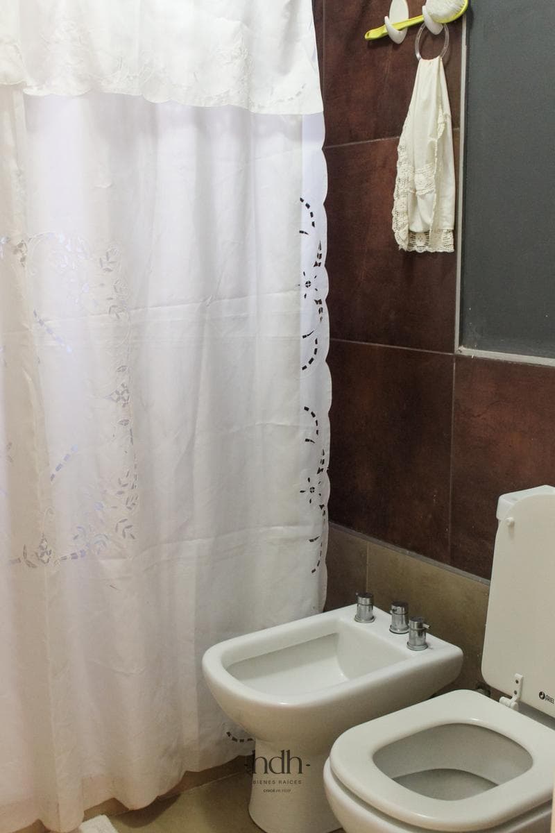 Tejas del Sur 2 House with 3 bedrooms, 3 bathrooms, and a pool; secure neighborhood