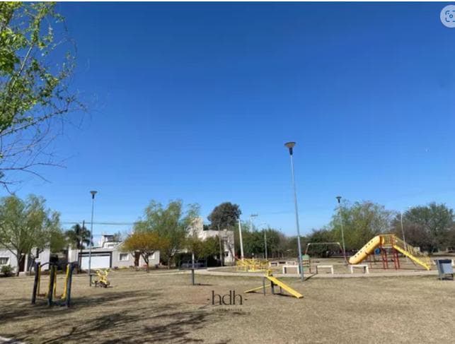 Lot in San Alfonso del Talar, a neighborhood with security, 510 m²