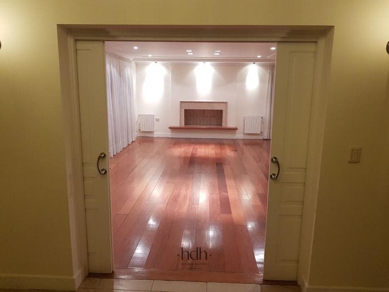 Luxury Home in Jockey Club
