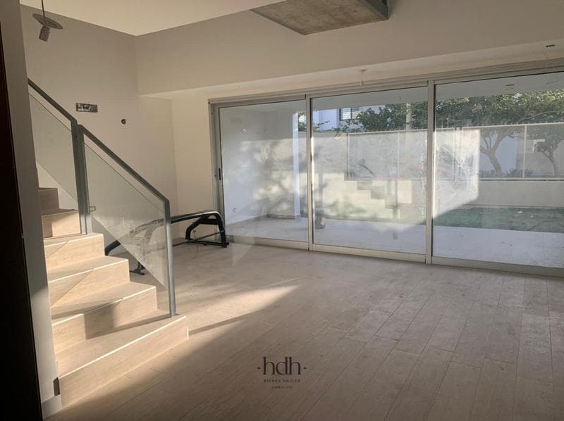 3-bedroom apartment for sale with security