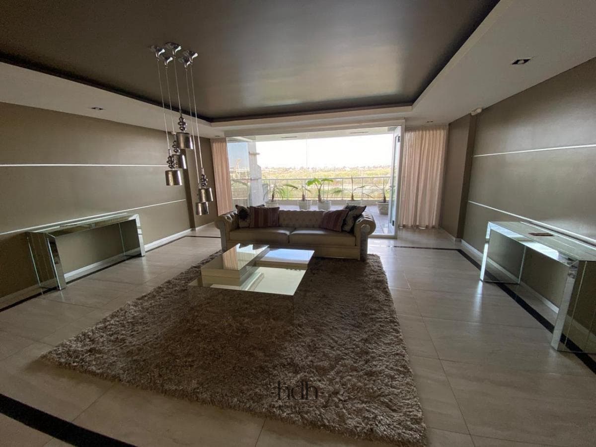 Apartment for Sale at CHATEAU VILLAGE: 3 Bedrooms, 3 Bathrooms with Amenities