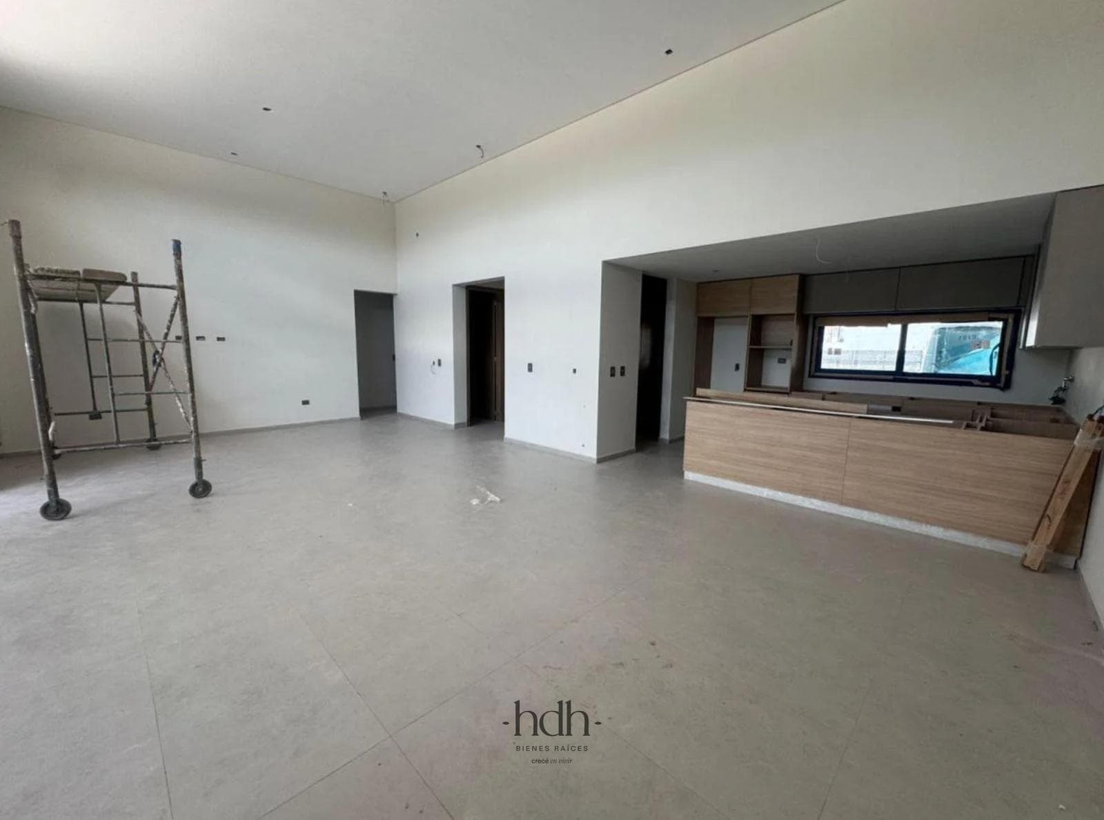 Brand-new 3-bedroom house in Greenville 2 with an excellent ground-floor patio