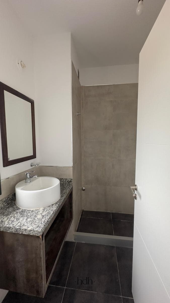 Duplex en la calandria 3 dormitorios 3 baños con excelente patio