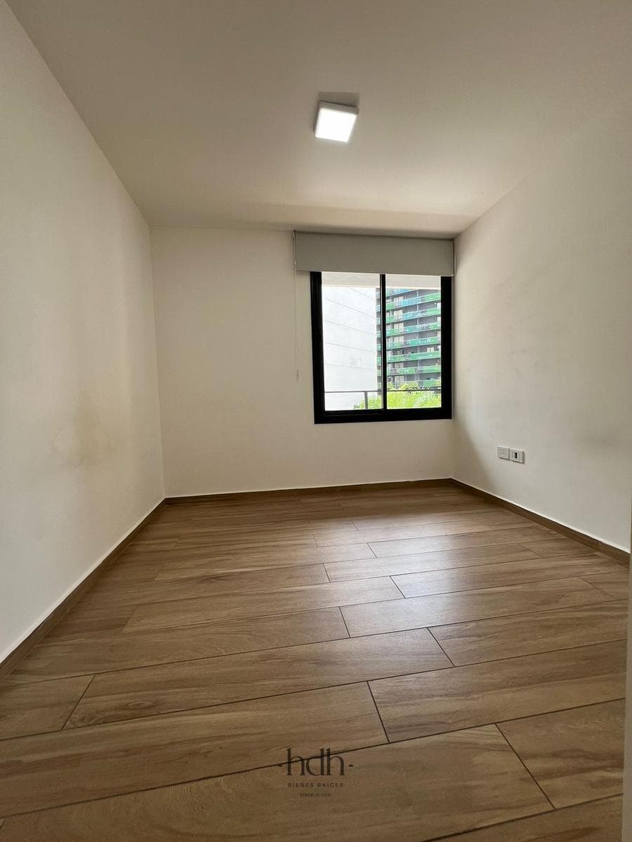 Apartment in Nueva Córdoba on Poeta Lugones Street: 1 Bedroom, 1 Bathroom, with a Balcony