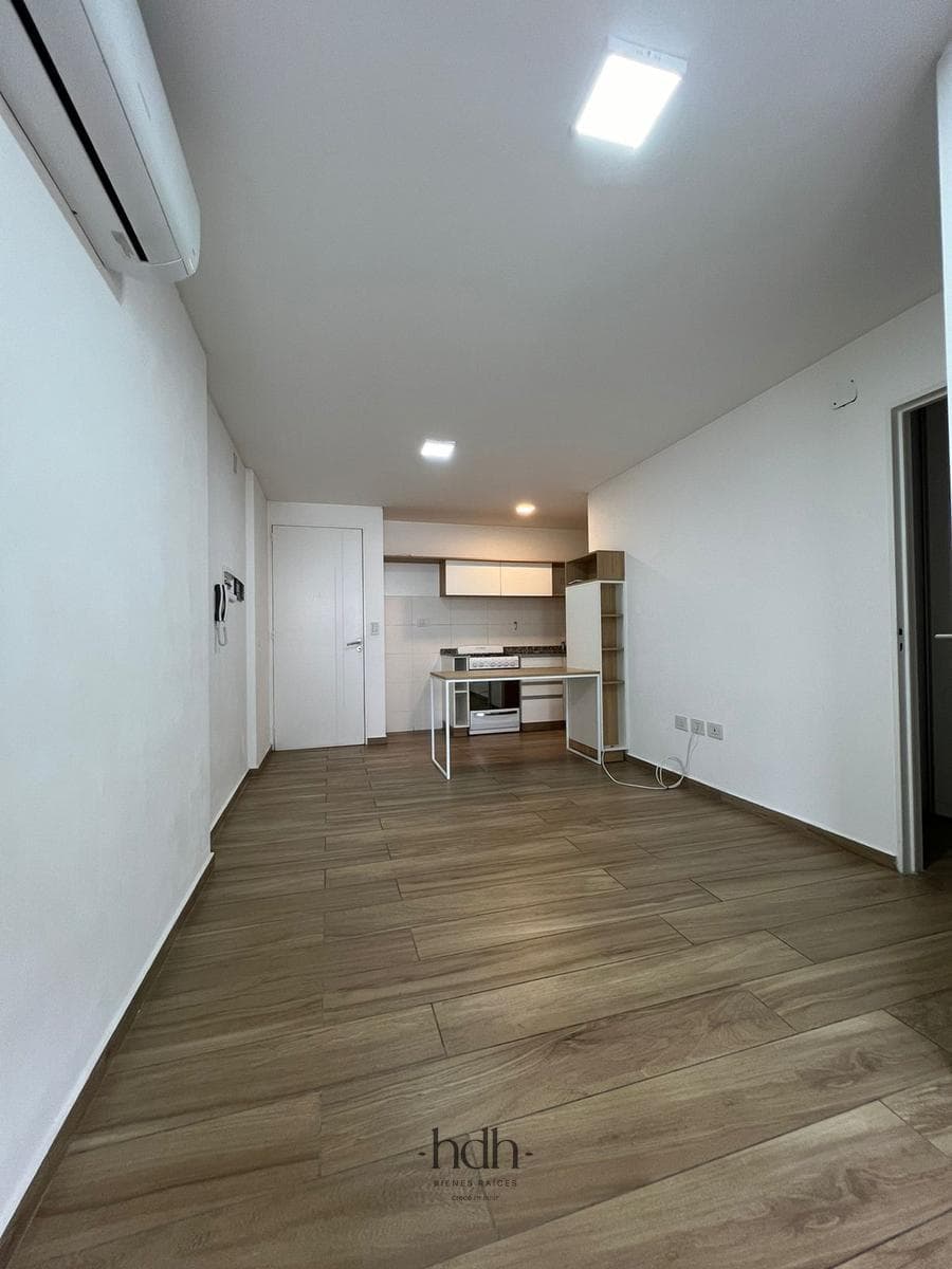 Apartment in Nueva Córdoba on Poeta Lugones Street: 1 Bedroom, 1 Bathroom, with a Balcony