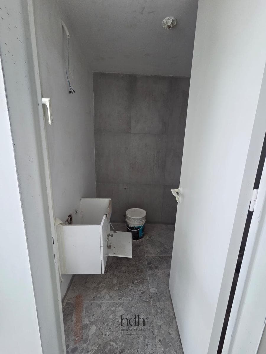House for Sale in Housing Las Veras: 2-Bedroom Duplex with Patio in Valle Escondido