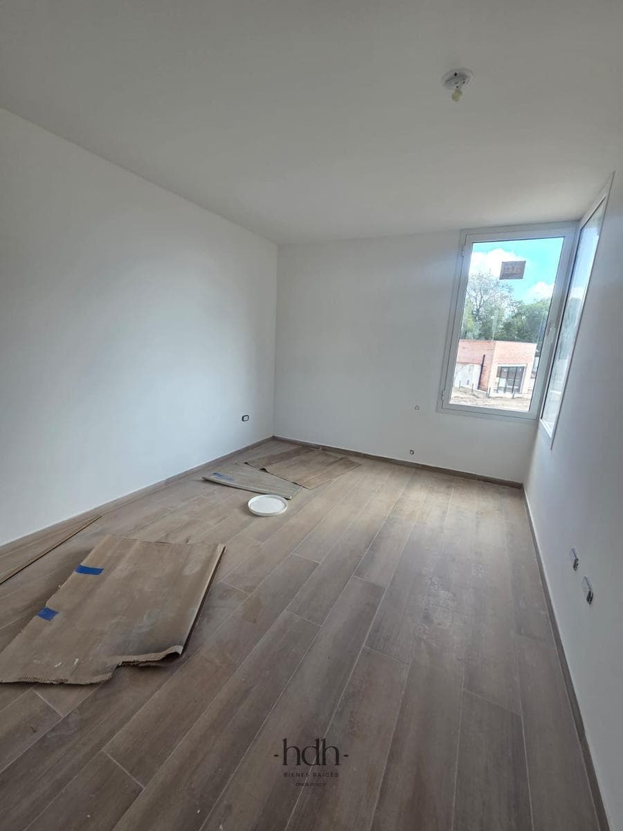 House for Sale in Housing Las Veras: 2-Bedroom Duplex with Patio in Valle Escondido