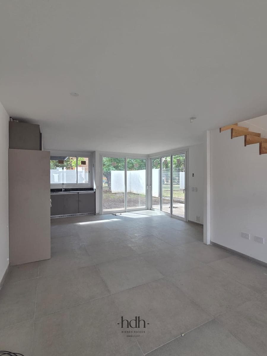 House for Sale in Housing Las Veras: 2-Bedroom Duplex with Patio in Valle Escondido