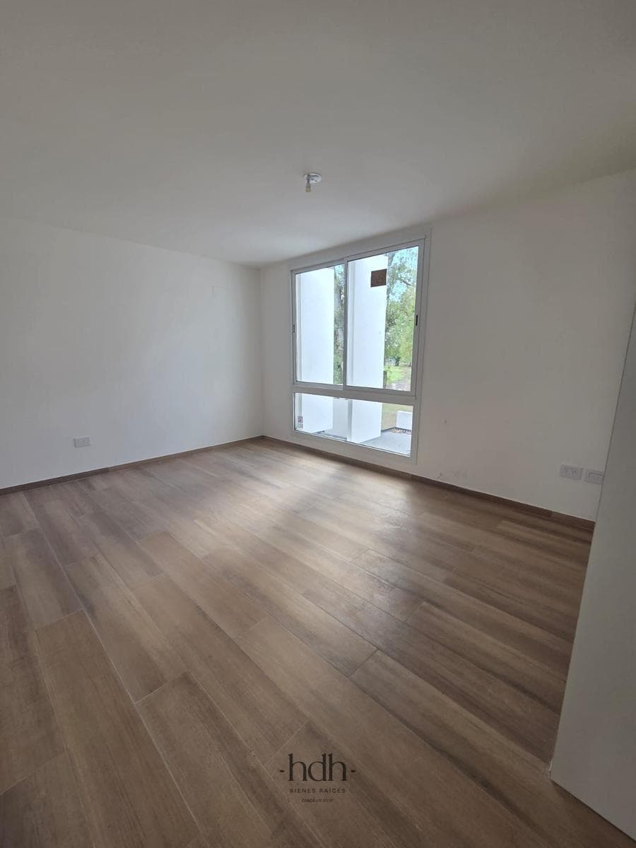 House for Sale in Housing Las Veras: 2-Bedroom Duplex with Patio in Valle Escondido