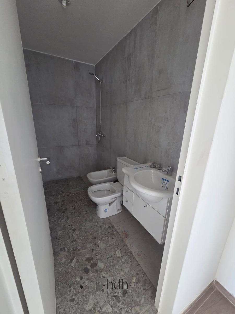 House for Sale in Housing Las Veras: 2-Bedroom Duplex with Patio in Valle Escondido