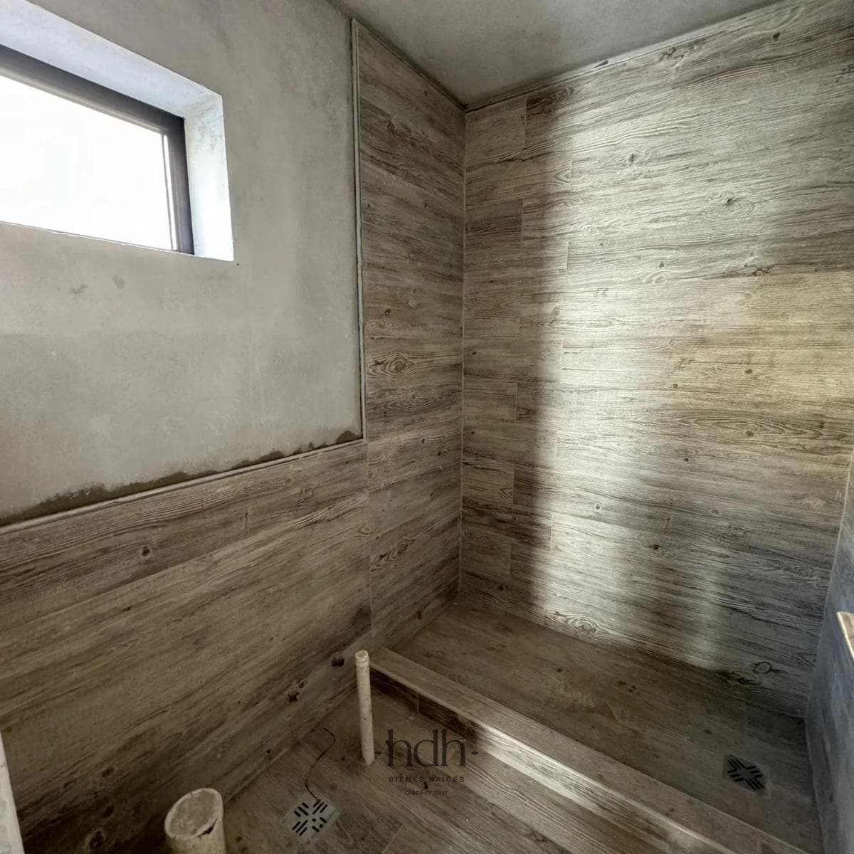 Apartment in Nueva Córdoba Reggia 6: 1 bedroom with a balcony, 1 bathroom with amenities