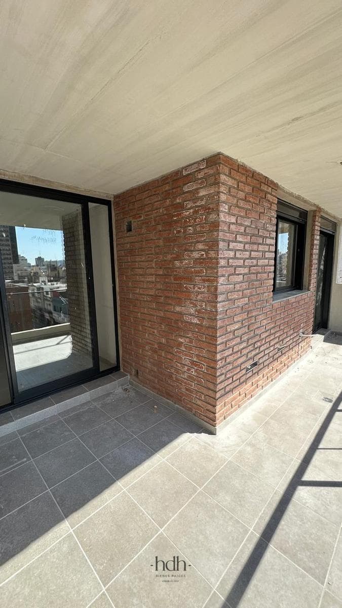 Apartment in Nueva Córdoba Reggia 6: 1 bedroom with a balcony, 1 bathroom with amenities