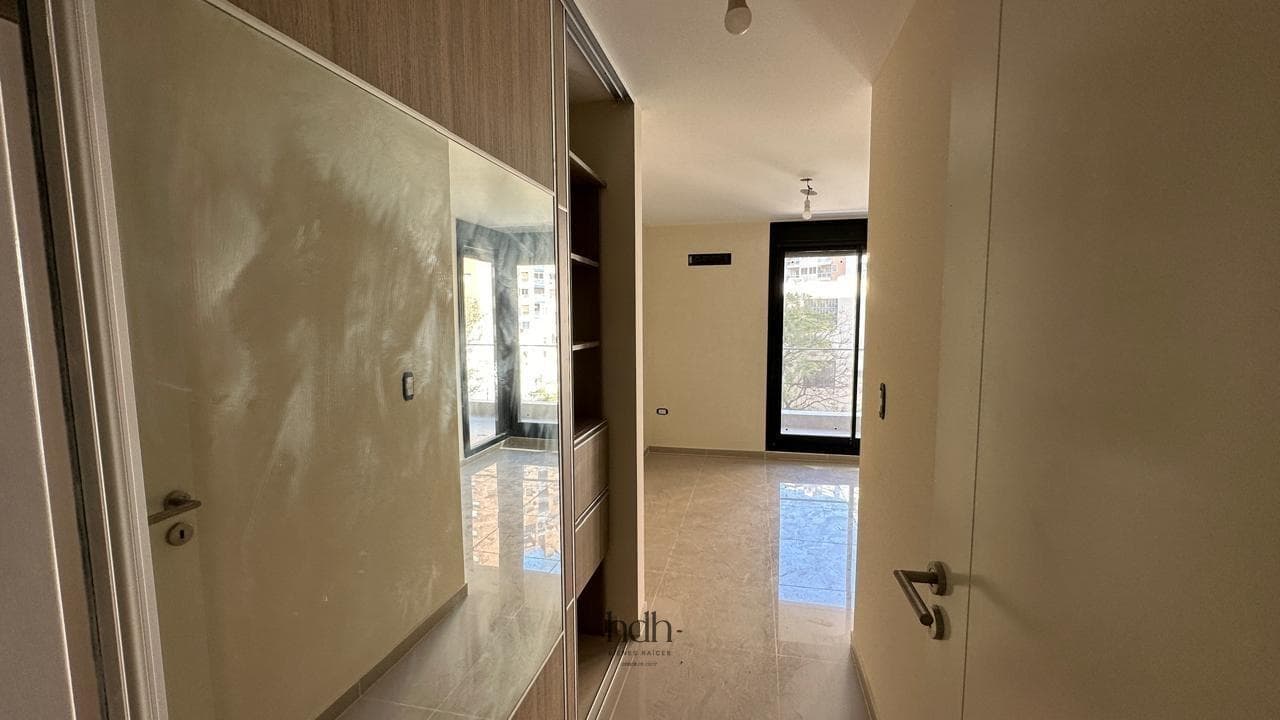 Apartment in Nueva Córdoba Reggia 6: 1 bedroom with a balcony, 1 bathroom with amenities
