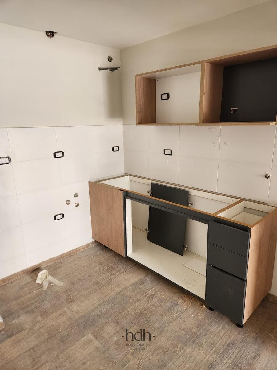 Apartment for sale in Güemes: Studio apartment with a brand-new parking space