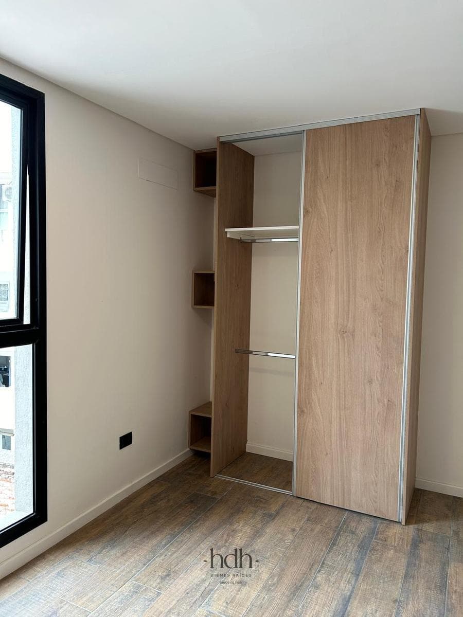 Apartment for sale in Güemes: Studio apartment with a brand-new parking space