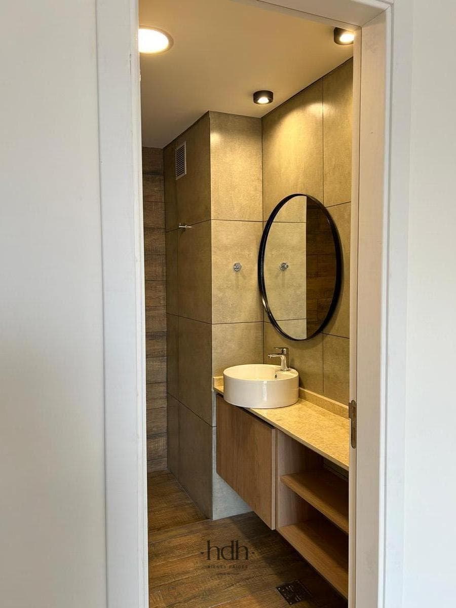 Apartment for sale in Güemes: Studio apartment with a brand-new parking space