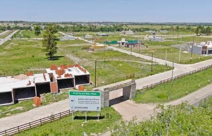 389-square-meter lot in Portales del Tala with all utilities and direct title transfer