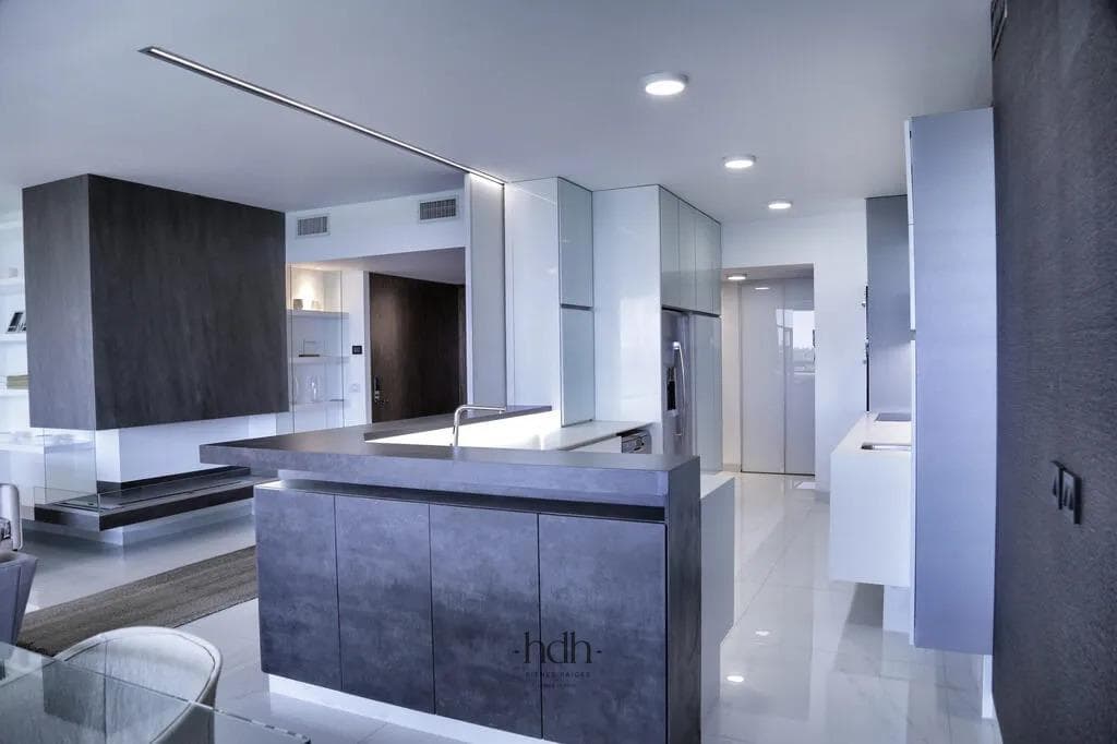 Apartment for sale in Villa Belgrano: 2 bedrooms, 3 bathrooms, 3 parking spaces, with a pool and a balcony