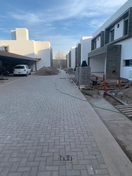 3-bedroom apartment for sale with security