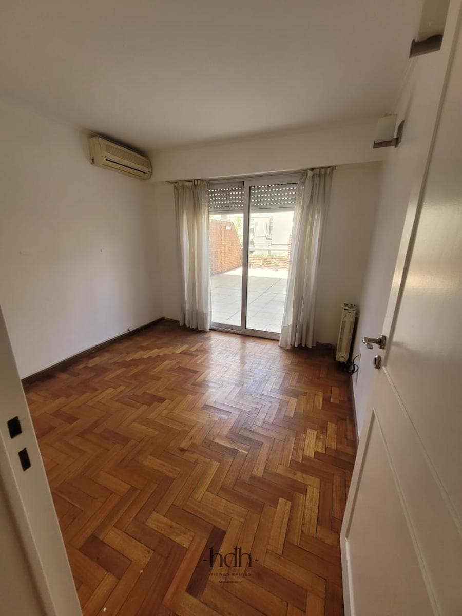 Apartment in Nueva Córdoba: 2 bedrooms, 3 bathrooms, balcony, terrace, and garage