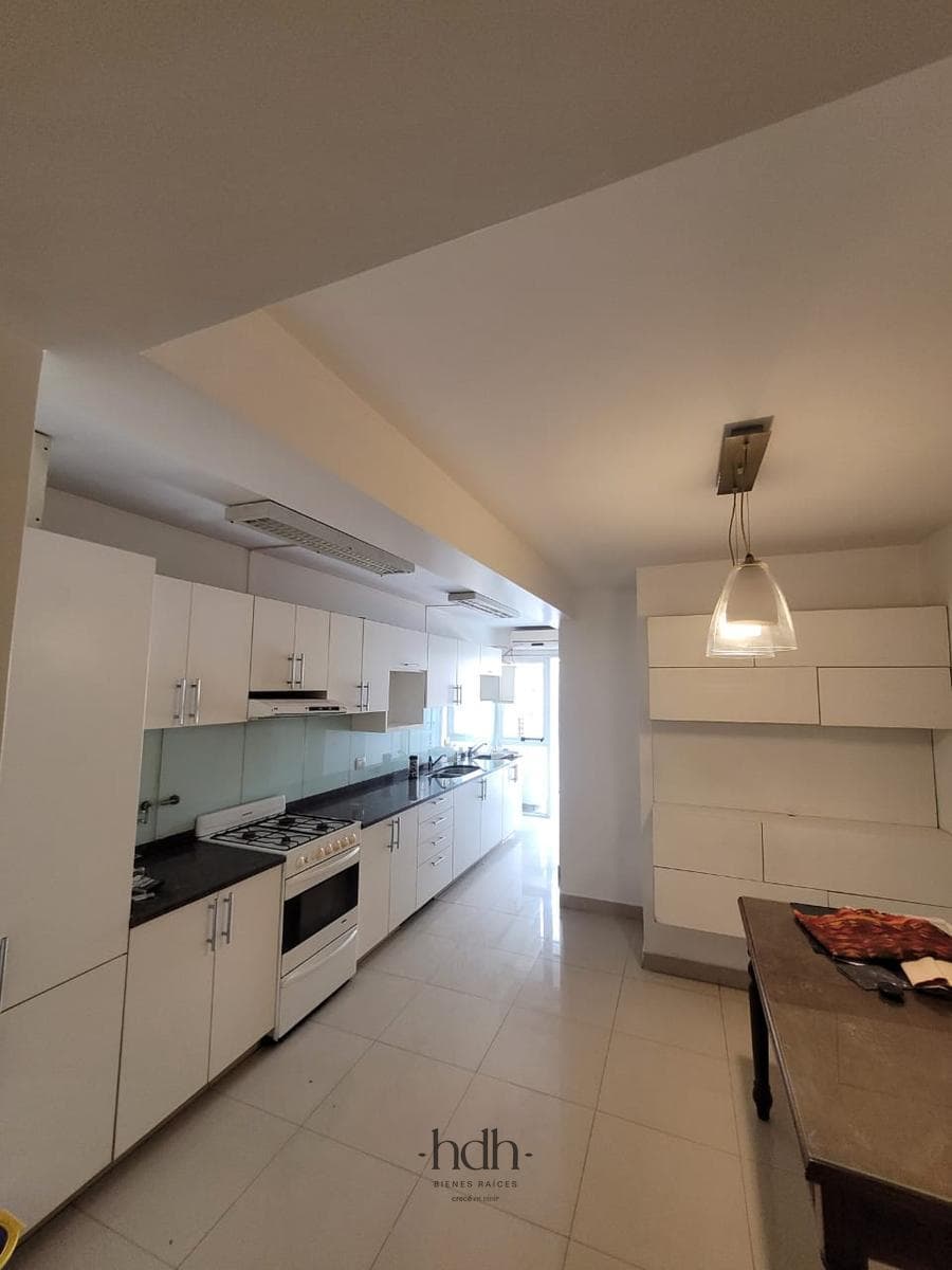 Apartment in Nueva Córdoba: 2 bedrooms, 3 bathrooms, balcony, terrace, and garage