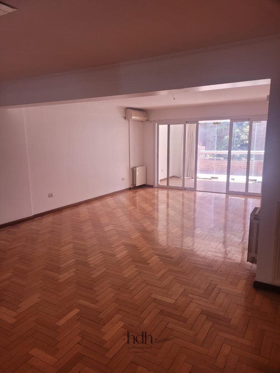 Apartment in Nueva Córdoba: 2 bedrooms, 3 bathrooms, balcony, terrace, and garage