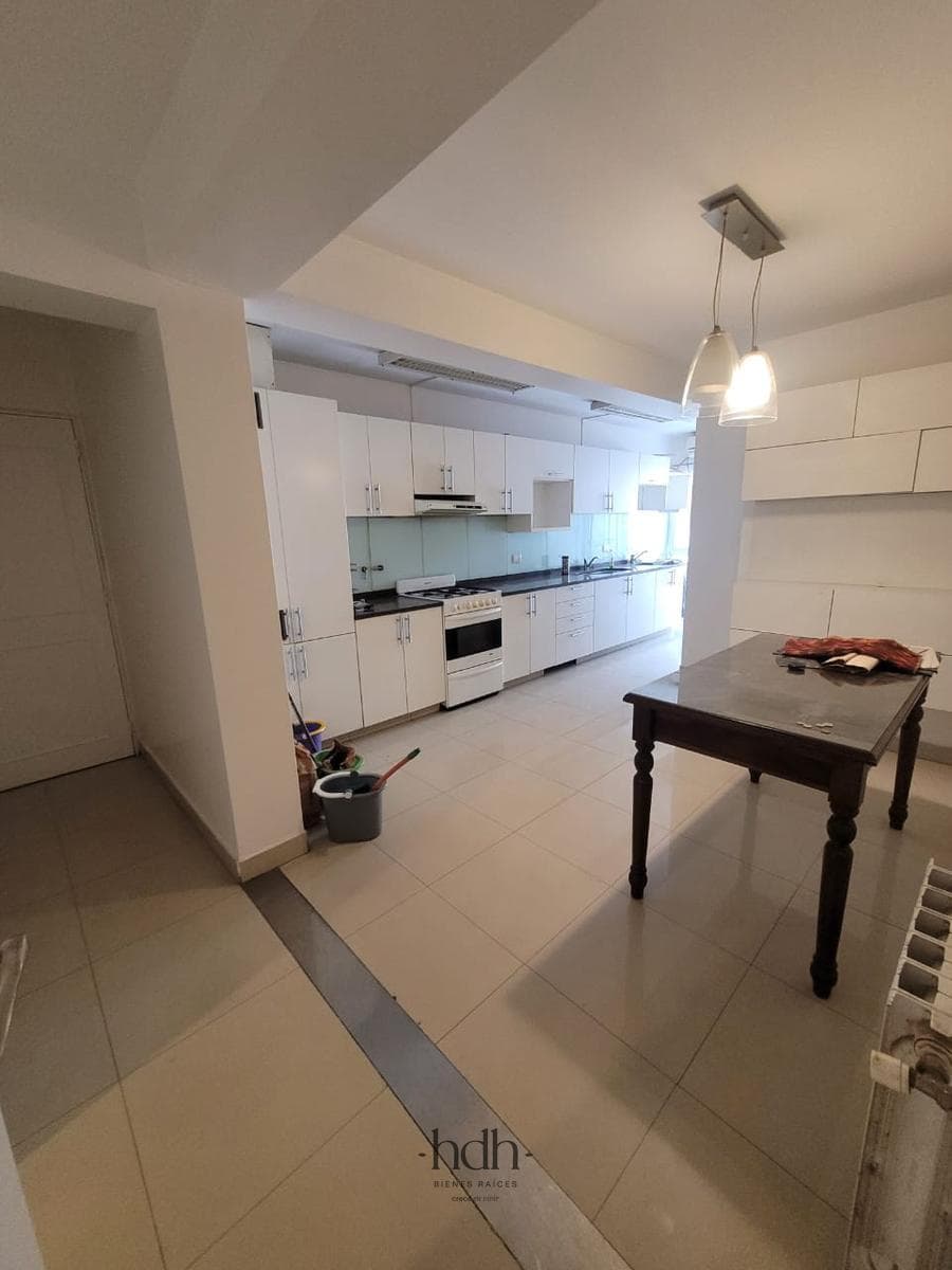 Apartment in Nueva Córdoba: 2 bedrooms, 3 bathrooms, balcony, terrace, and garage