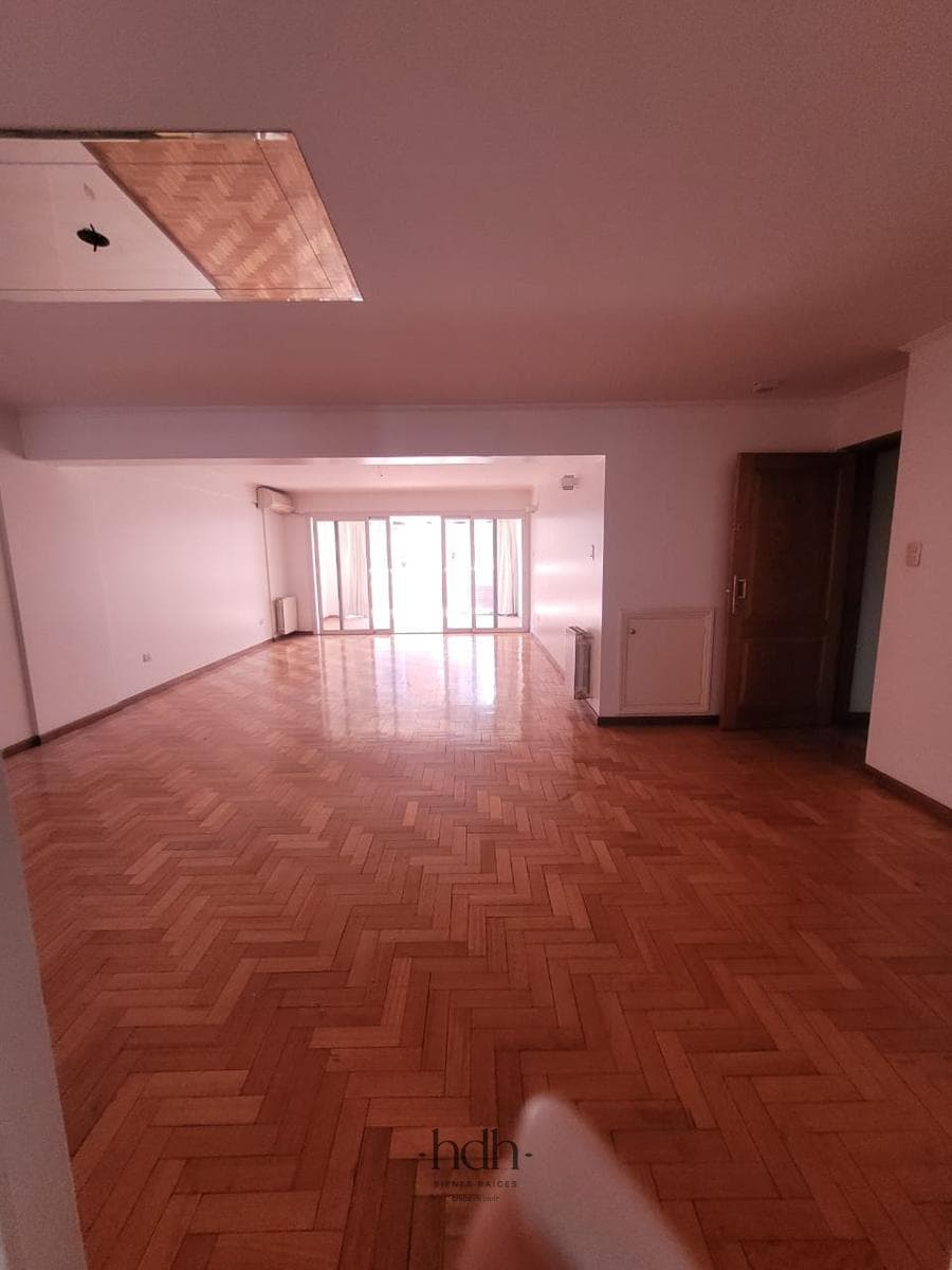 Apartment in Nueva Córdoba: 2 bedrooms, 3 bathrooms, balcony, terrace, and garage