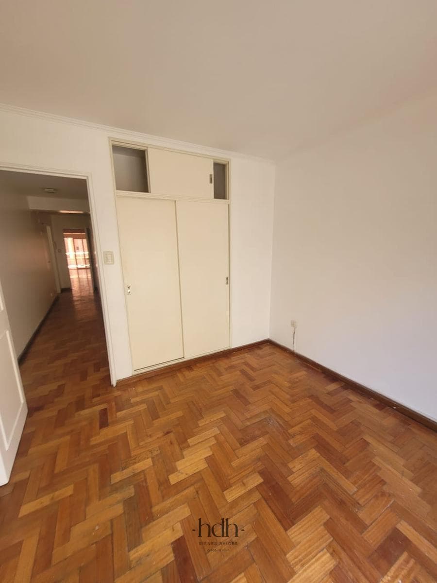 Apartment in Nueva Córdoba: 2 bedrooms, 3 bathrooms, balcony, terrace, and garage