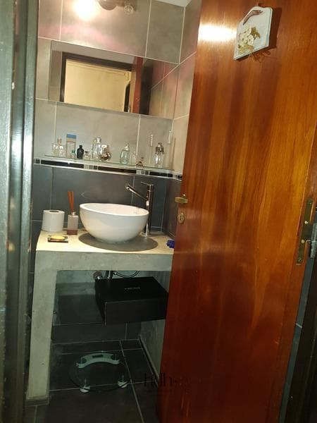 House in Lomas de San Martín: 4 bedrooms, 3 bathrooms, garage, pool, mortgage-eligible