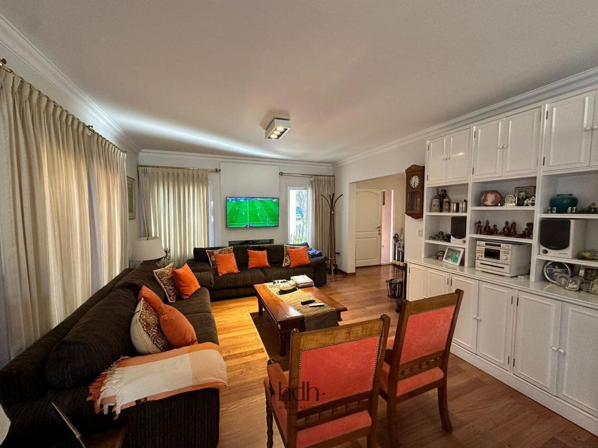 House for Sale at Country Jockey Club: 4 Bedrooms, 5 Bathrooms, Golf Course View