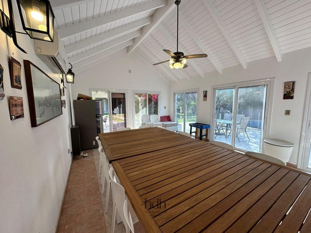 House for Sale at Country Jockey Club: 4 Bedrooms, 5 Bathrooms, Golf Course View