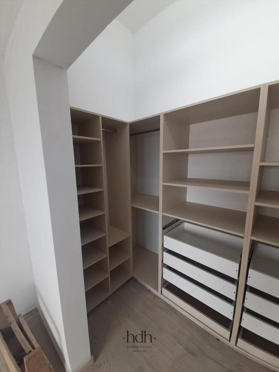 House for Sale: 3-Bedroom, 3-Bathroom Duplex with Barbecue Area and Security System