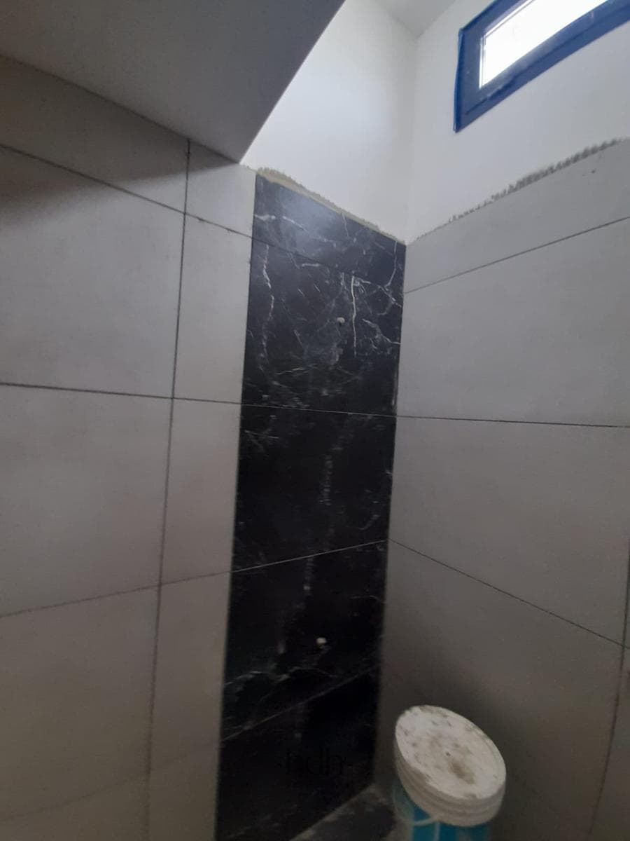 House for Sale: 3-Bedroom, 3-Bathroom Duplex with Barbecue Area and Security System